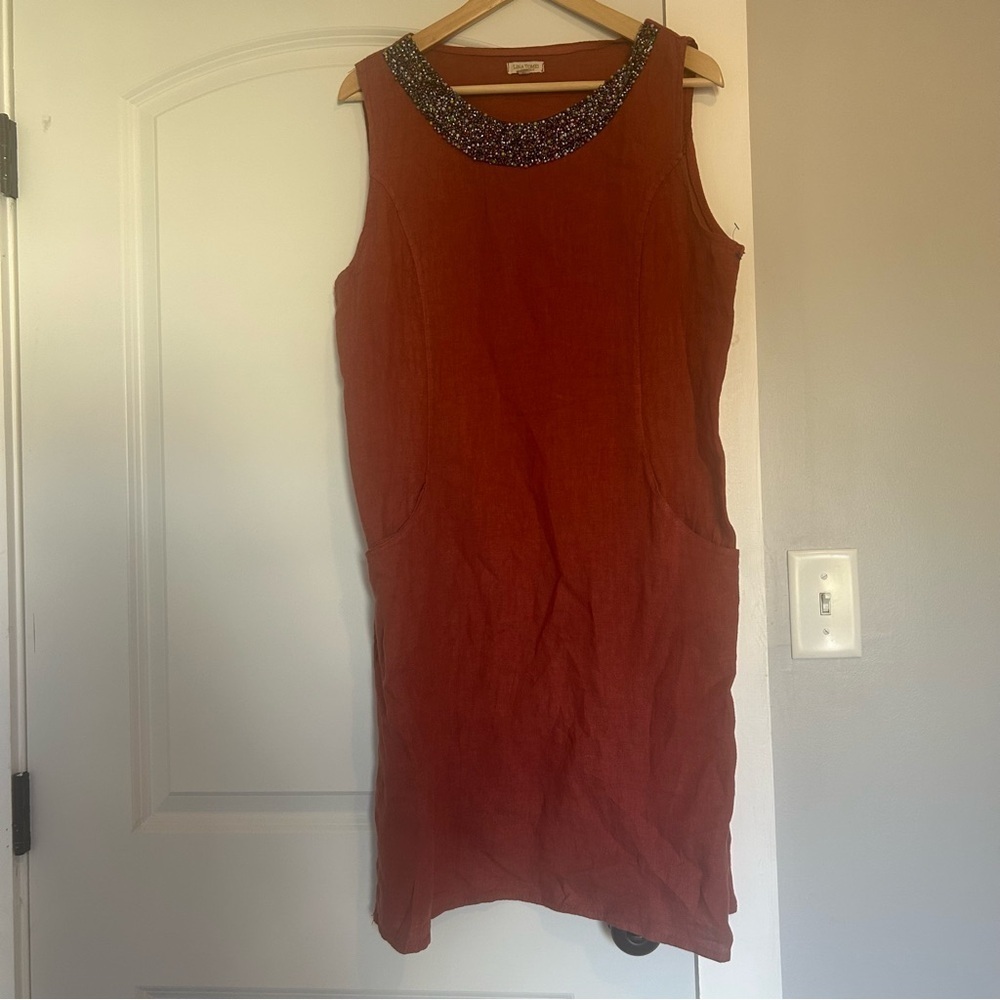 Lina Tomei Linen Pull Over Dress Beaded Neck Rusty Orange Brown Pockets Italy XL